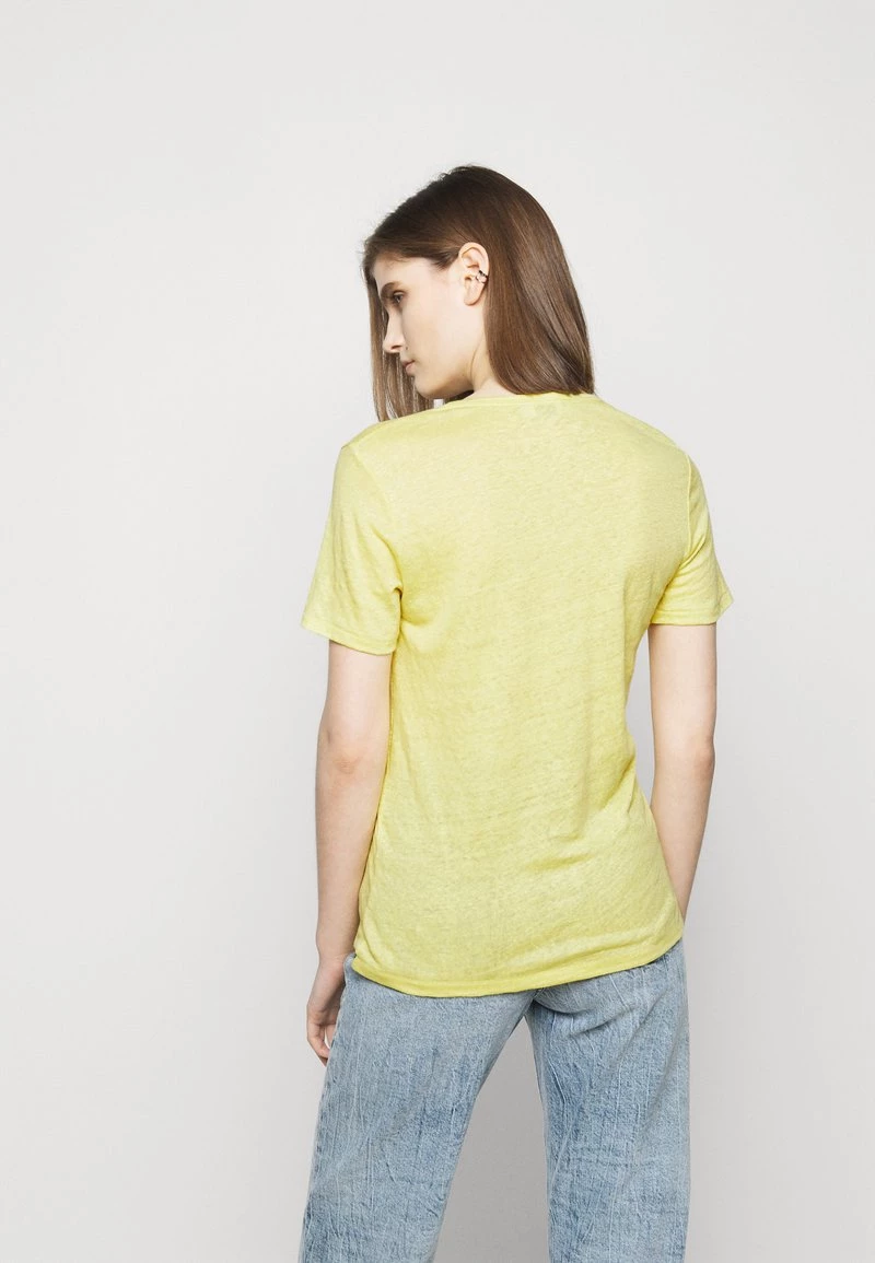 CLOSED WOMENS DELETION LIST T Shirt Basique Strong Mustard Femme 5 CLOSED WOMENS DELETION LIST T Shirt Basique Strong Mustard Femme – Image 3