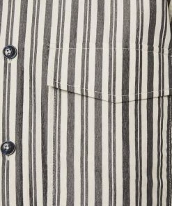 CLOSED Homme RELAXED BUTTON DOWN Chemise Dark Night 7 CLOSED Homme RELAXED BUTTON DOWN Chemise Dark Night -Promos CLOSED Magasin e72fda01c15149a48728a03122165485