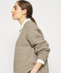 CLOSED WOMENS Pullover Muddy Beige Femme 13 CLOSED WOMENS Pullover Muddy Beige Femme -Promos CLOSED Magasin ea2d3e1a92fe4e7ba2fc77633f26ced3