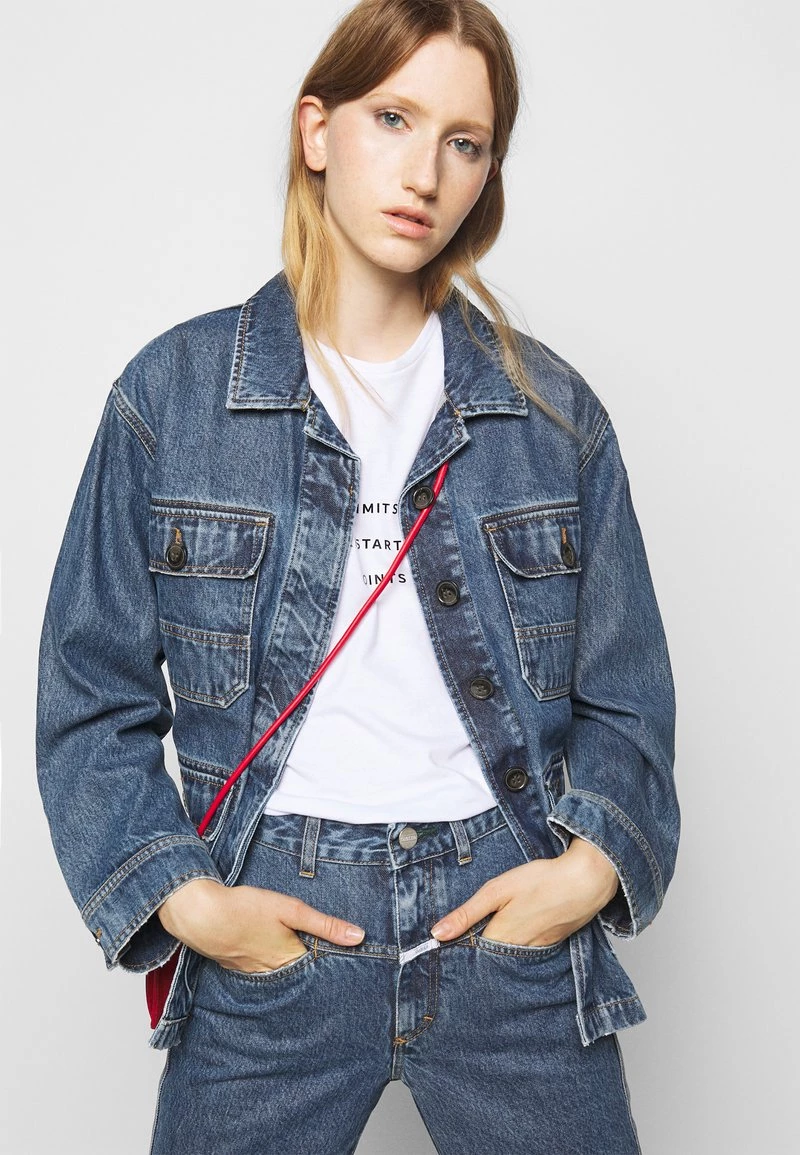 CLOSED PEDAL PUSHER Jean Slim Mid Blue Wash Femme 6 CLOSED PEDAL PUSHER Jean Slim Mid Blue Wash Femme – Image 4