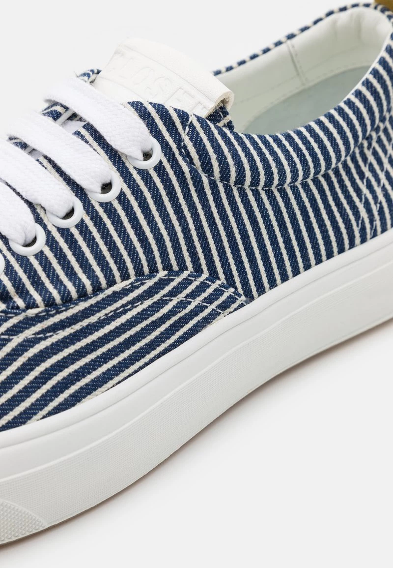 CLOSED CHILLI Baskets Basses Mid Blue Femme 9 CLOSED CHILLI Baskets Basses Mid Blue Femme – Image 7