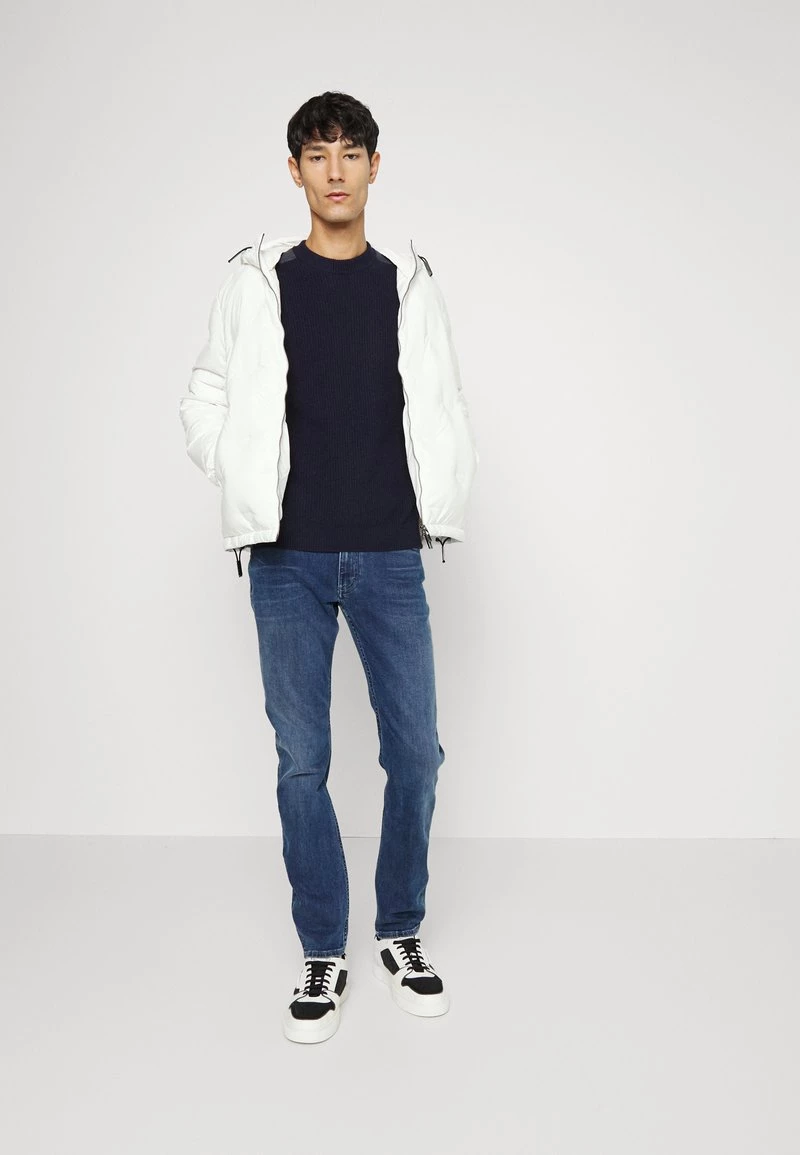 CLOSED UNITY SLIM Jean Slim Dark Blue Homme 4 CLOSED UNITY SLIM Jean Slim Dark Blue Homme – Image 2