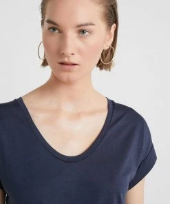 CLOSED SOFT V NECK T Shirt Basique Dark Night Femme 11 CLOSED SOFT V NECK T Shirt Basique Dark Night Femme -Promos CLOSED Magasin ef8148f9742a4c28b1e88bf5b3beee36