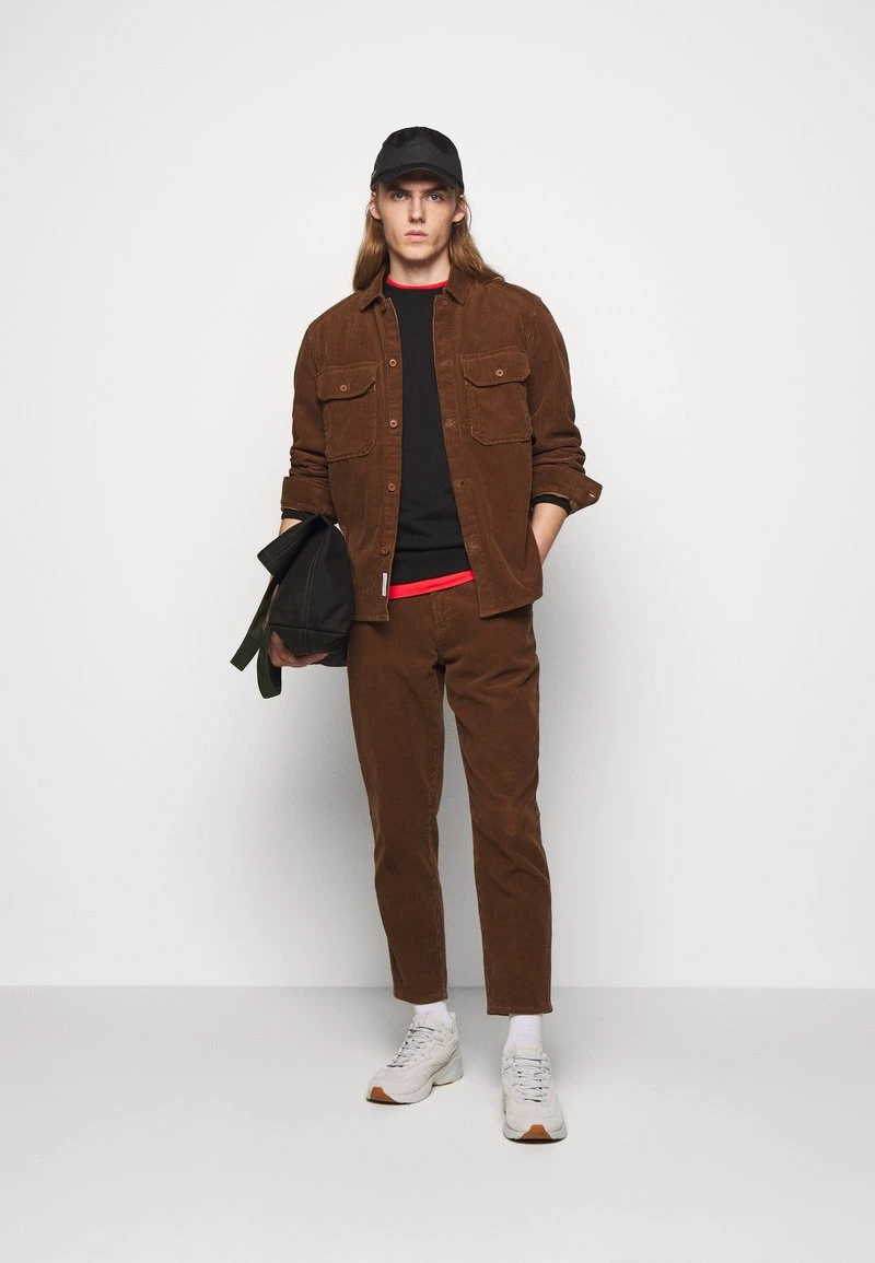 CLOSED X LENT TAPERED Pantalon Classique Chocolate Brown Homme 4 CLOSED X LENT TAPERED Pantalon Classique Chocolate Brown Homme – Image 2