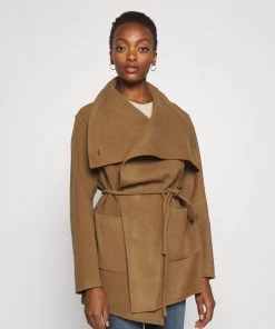 CLOSED ELVY BELTED COAT FUNNEL NECK Manteau Court Dark Tan Femme