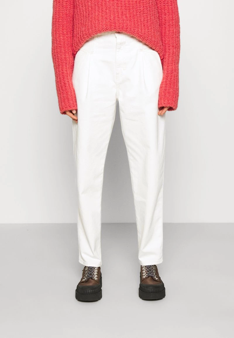 CLOSED Femme PEARL Jean Boyfriend Creme 3 CLOSED Femme PEARL Jean Boyfriend Creme