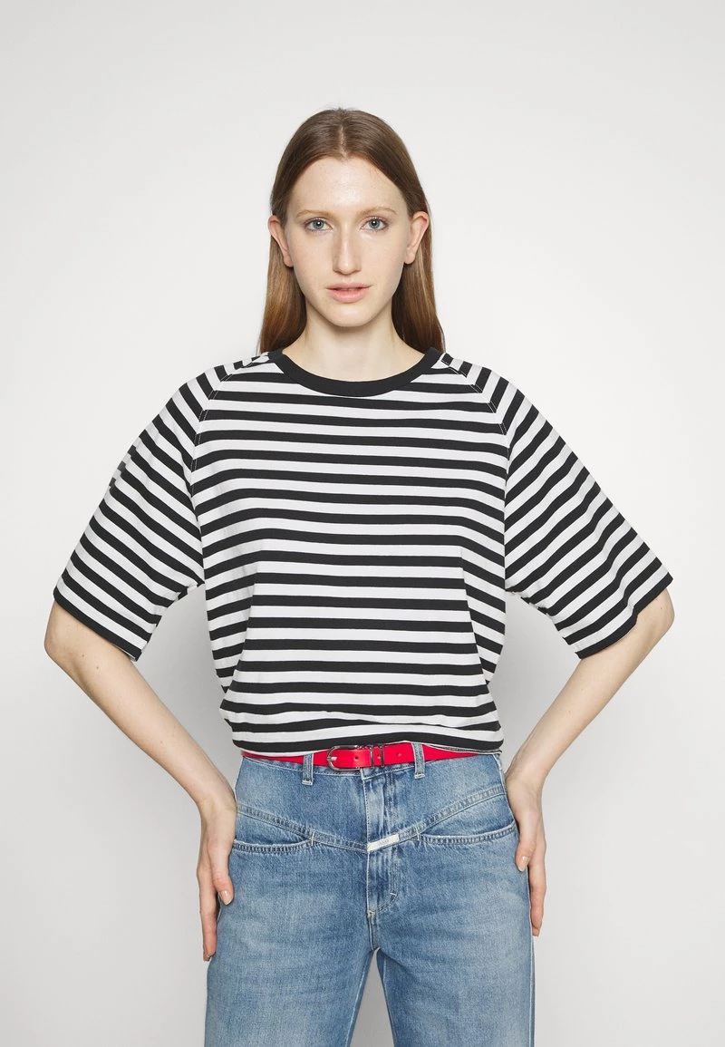 CLOSED STRIPED RAGLAN T Shirt Imprimé Black Femme 6 CLOSED STRIPED RAGLAN T Shirt Imprimé Black Femme – Image 4