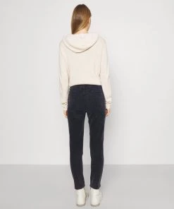 CLOSED Femme PEDAL PUSHER Pantalon Classique Dark Night 11 CLOSED Femme PEDAL PUSHER Pantalon Classique Dark Night -Promos CLOSED Magasin f8f12390e44f422c842b0916fd20aa9d