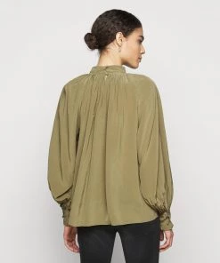 CLOSED BRAELYN Blouse Green Umber Femme 12 CLOSED BRAELYN Blouse Green Umber Femme -Promos CLOSED Magasin fb63e5f0b9cb44d187363232dfbebe9f