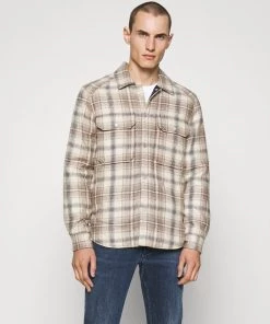 CLOSED ARMY OVER SHIRT Veste Mi Saison Ecru Homme