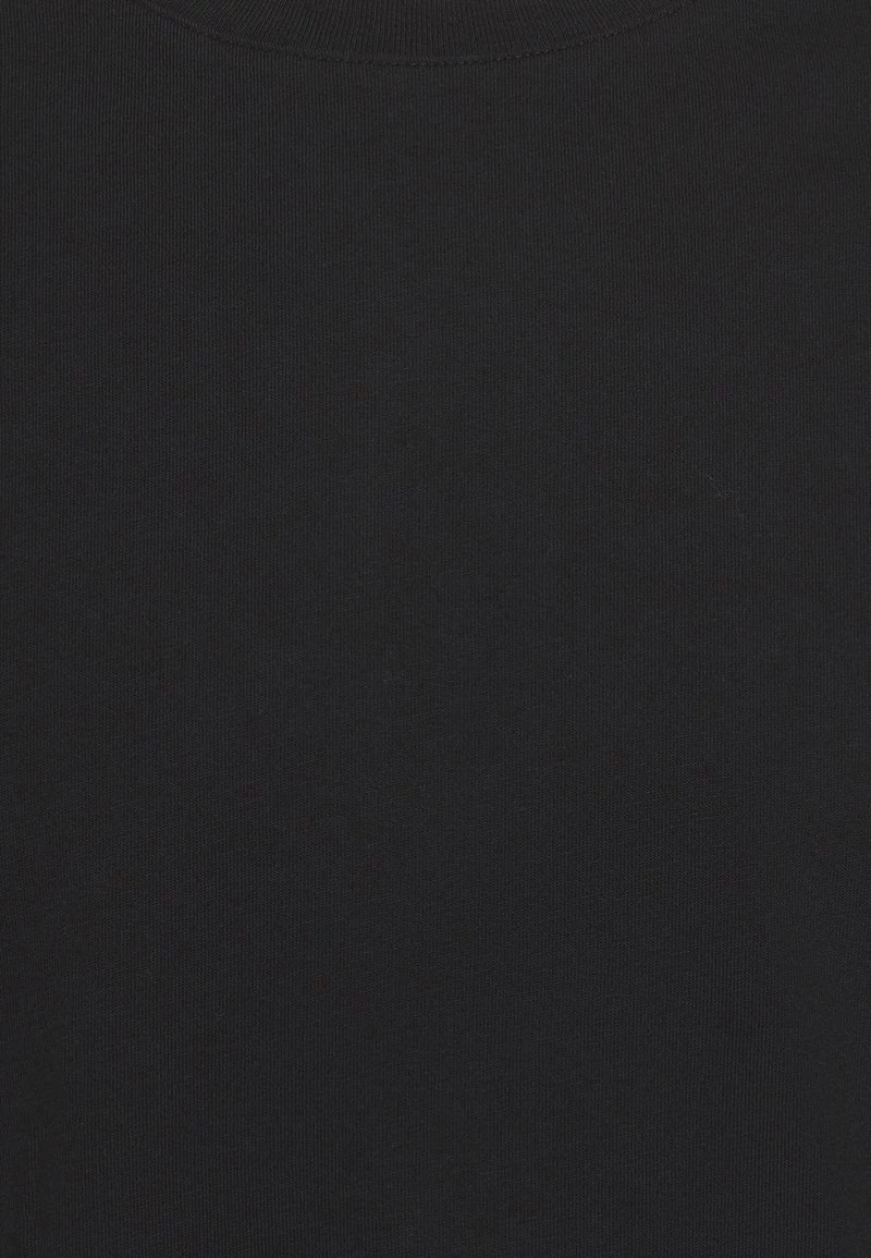 CLOSED ROUND NECK T Shirt Basique Black Homme 5 CLOSED ROUND NECK T Shirt Basique Black Homme – Image 3